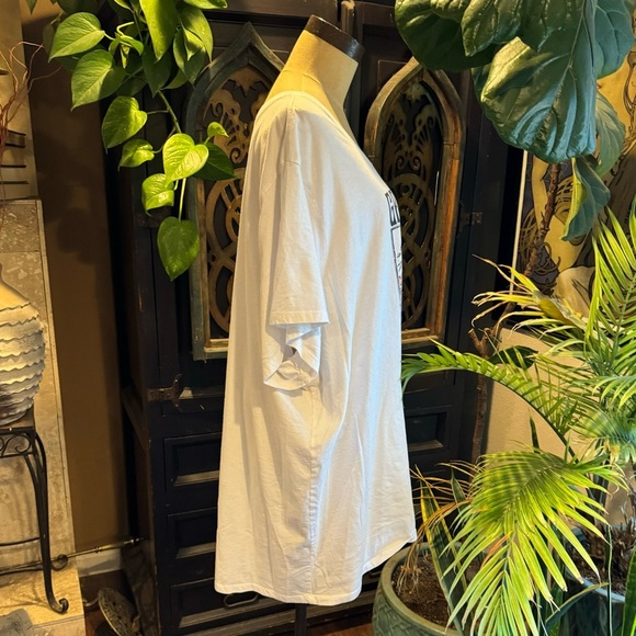 Torrid Grateful Dead White Spring Tour 1992 plus size 6X graphic tshirt - Picture 10 of 16